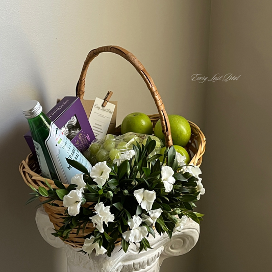 Classic Fruit Basket